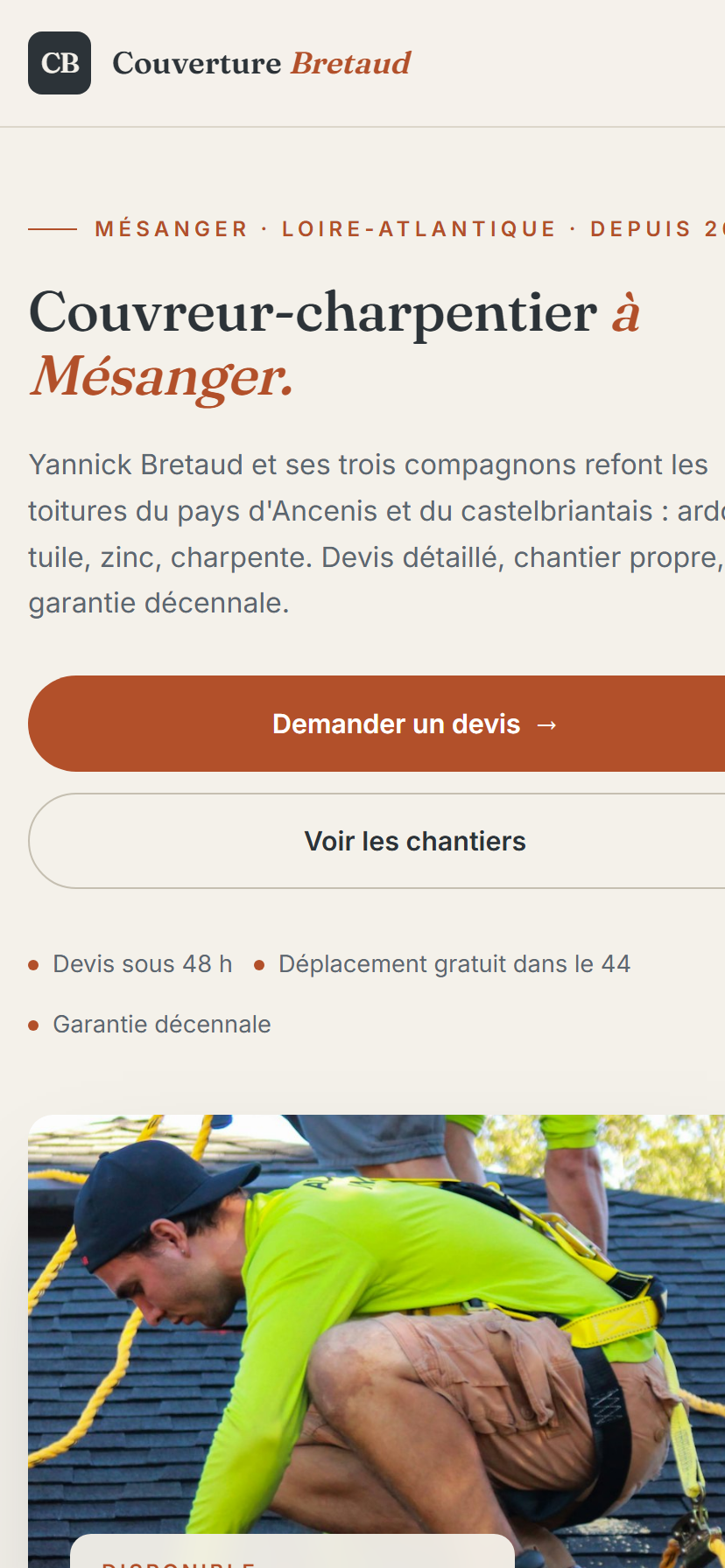 Vue mobile du site Couverture Bretaud — services couverture et charpente